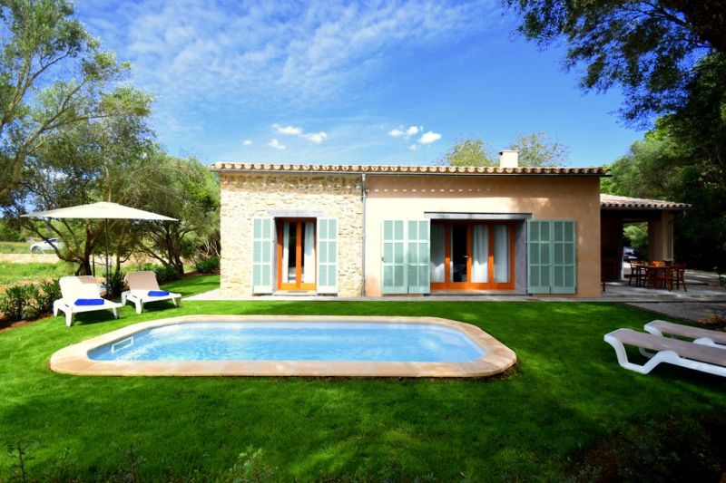 M2F5111 Finca mit Pool bei Capdepara; max. 3 Personen