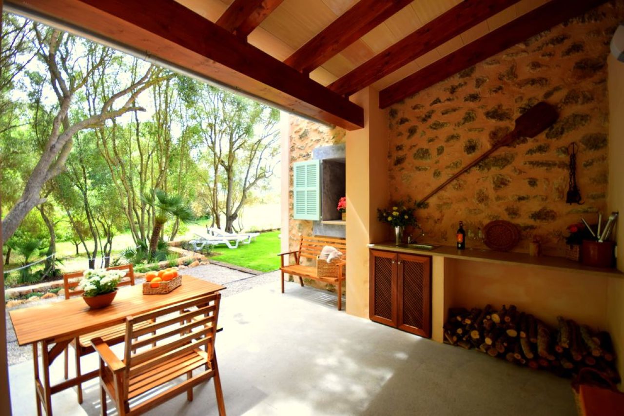 M2F5111 Finca mit Pool bei Capdepara; max. 3 Personen