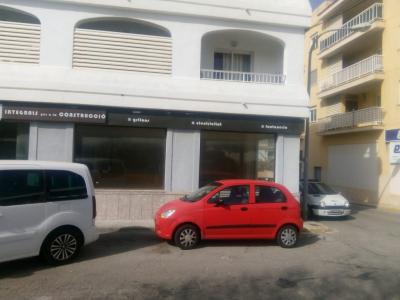 M2GVK5160 Shop in Cala Ratjada for sale