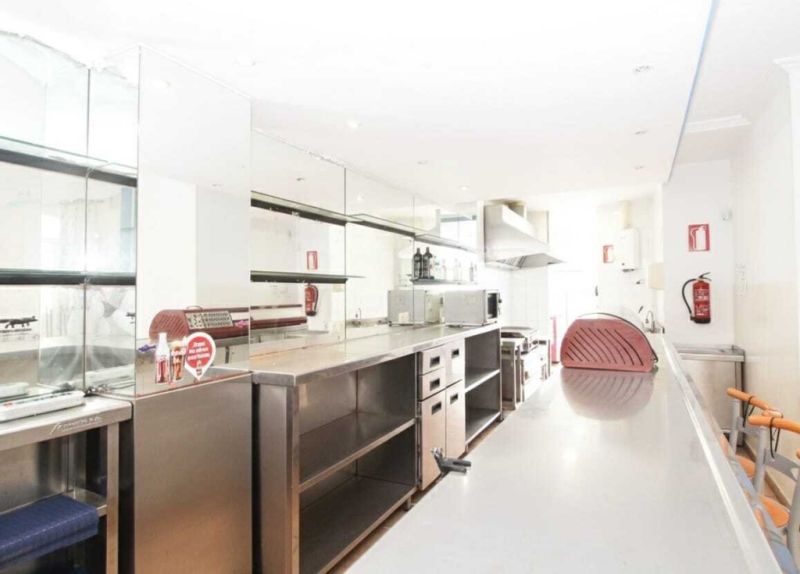 Mallorca - Exklusives Gewerbeobjekt in begehrter Küstenlage – Ihr Geschäft am Puls des Mittelmeers