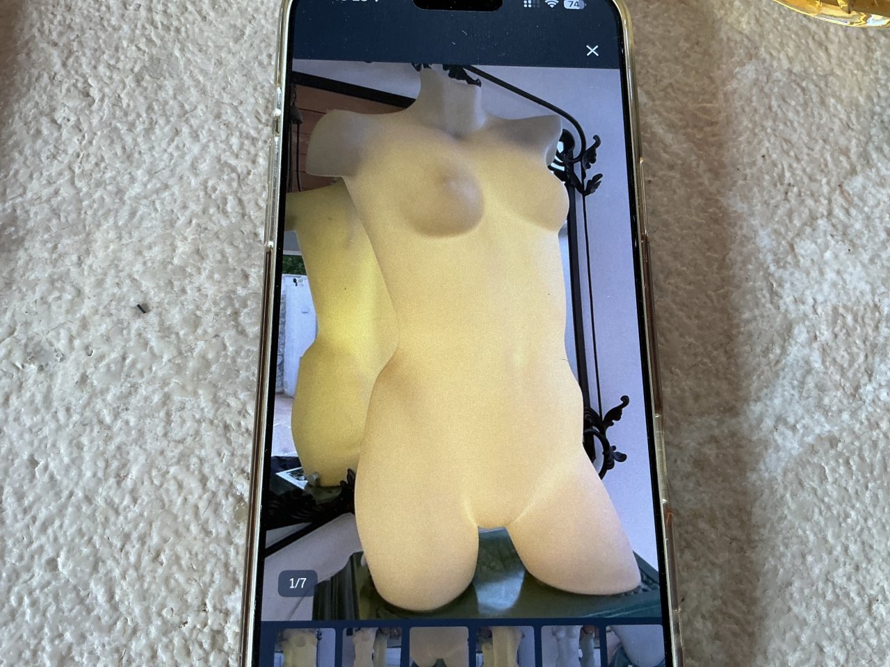 Mannequin, Frauen-Torso-Figur, beleuchtet