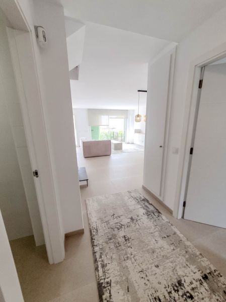 MARRATXI: Gepflegtes 4 SZ-Stadthaus mit Pool  im Palma-Radius zu verkaufen (Neubau aus 2022)