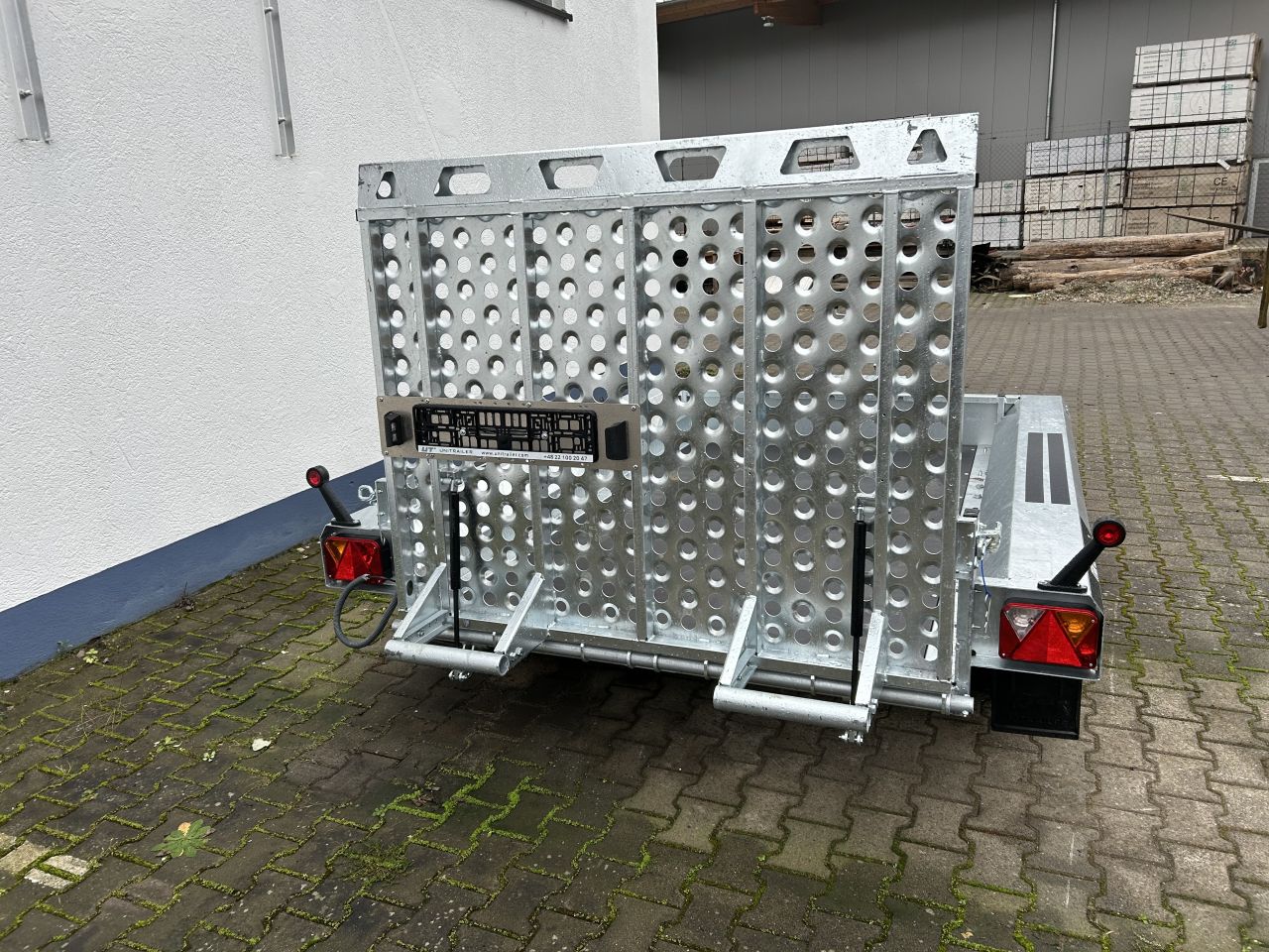 Martz Bau-3 260/2 S 2,7t Anhänger