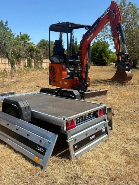 Martz Hit 200 Tipping Trailer 750kg