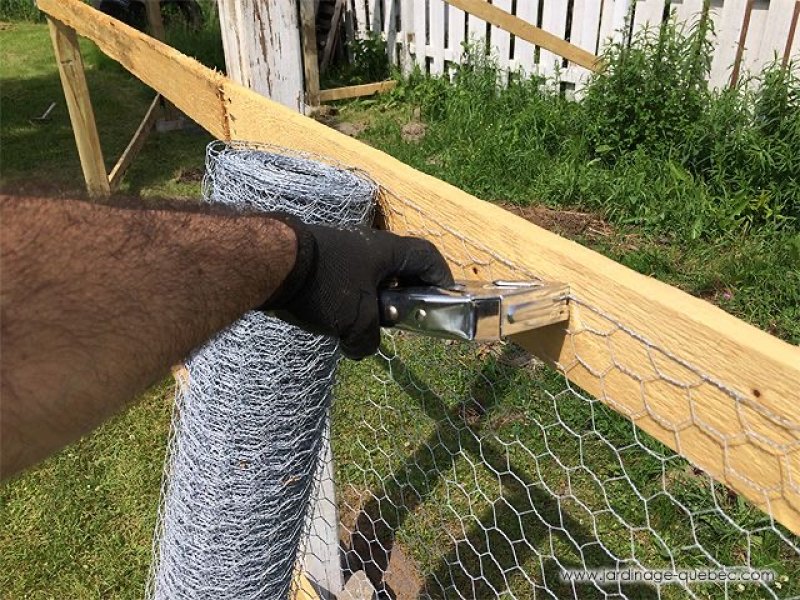 Maßgeschneiderte Hühnerställe aus Holz