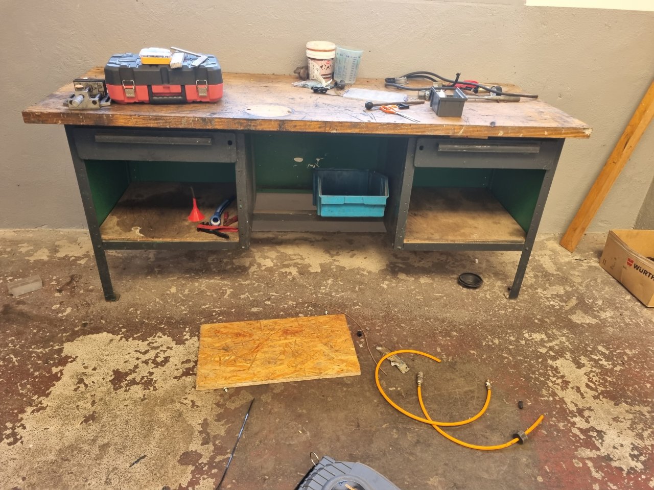 Banco de trabajo macizo / mesa de taller