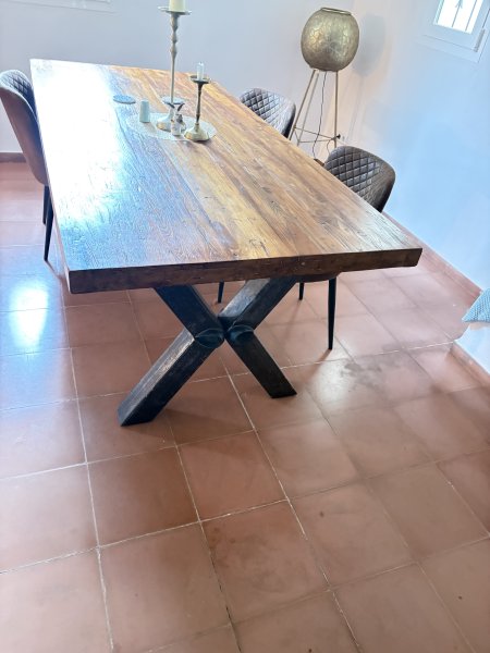 Massiver Esstisch 220x100 cm  Gerken WohndesigN