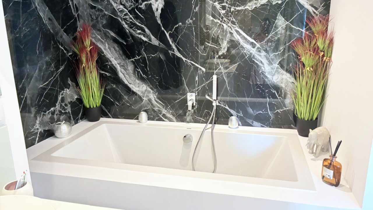 Meerblick, Santa Ponsa, 3-SZ Wohnung, Garage & Pool - Top Saniert, Gated Community