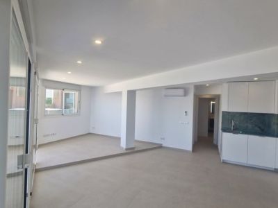 Sea-view apartment