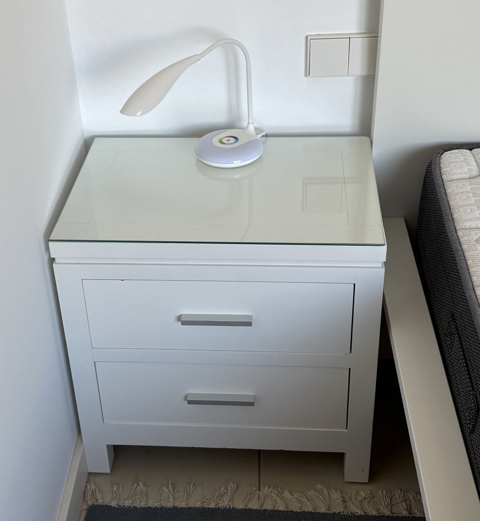 Mehrere Möbel, Bett,Couch,Kommode,Schrank,Pergola,Whirlpool,Grill,usw.