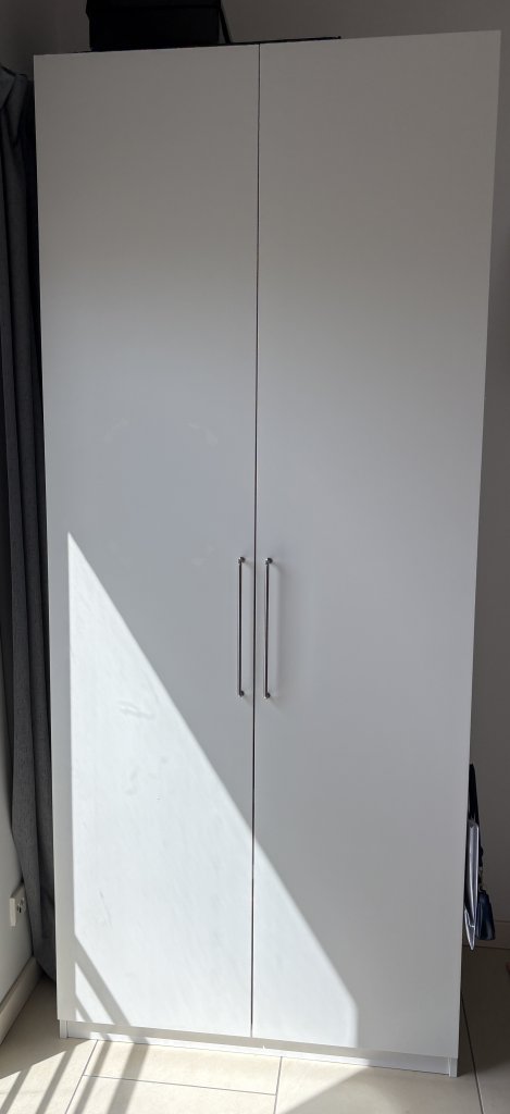 Mehrere Möbel, Bett,Couch,Kommode,Schrank,Pergola,Whirlpool,Grill,usw.