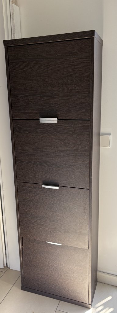 Mehrere Möbel, Bett,Couch,Kommode,Schrank,Pergola,Whirlpool,Grill,usw.