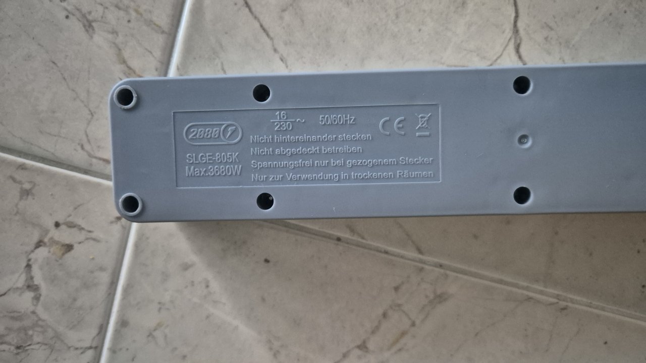 Mehrfachsteckdosenleiste 5fach mit Flachstecker (SLGE-805K)