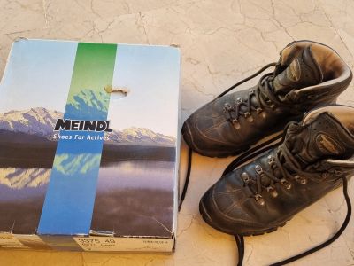 Meindl Ohio Lady Wanderschuhe / Stiefel Gr. 40,5 (UK 7)  Leder / Vibram