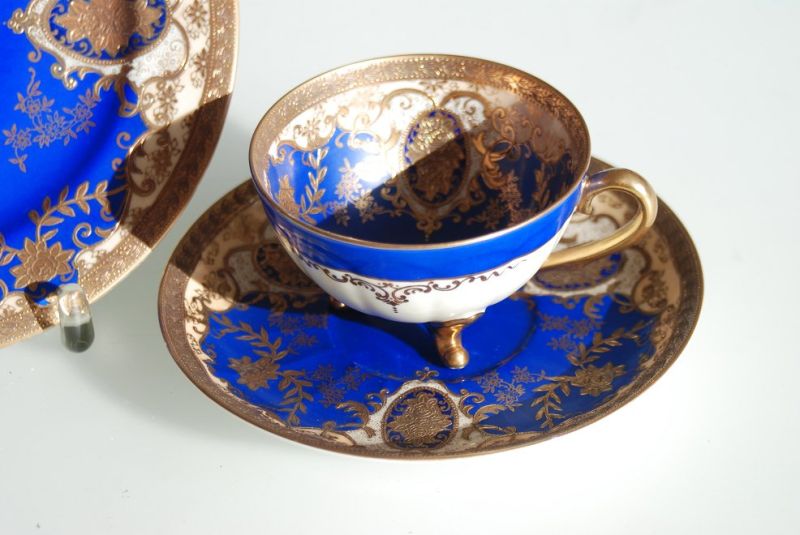 Meito Porzellan, Handwerkskunst, handbemalt, Vitrinen Stück