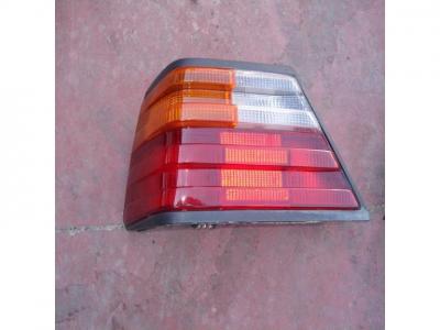 Mercedes 124 Optikkörpers Scheinwerfer und hinten Schattierungen von Mercedes 300 24V