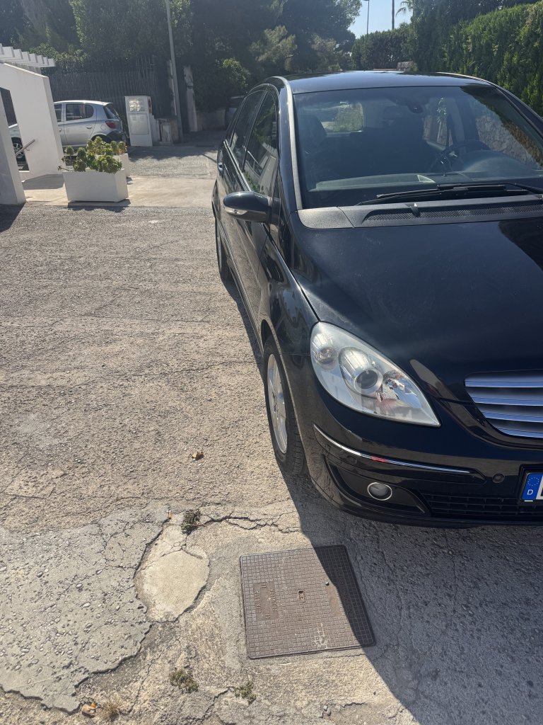 Mercedes B 200 Automatik Spanische Zulassung