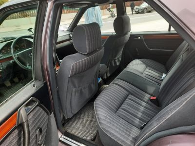 Mercedes-Benz 230 E W124 1992 Solo 73.000 km Pintura Original Sin Accidentes