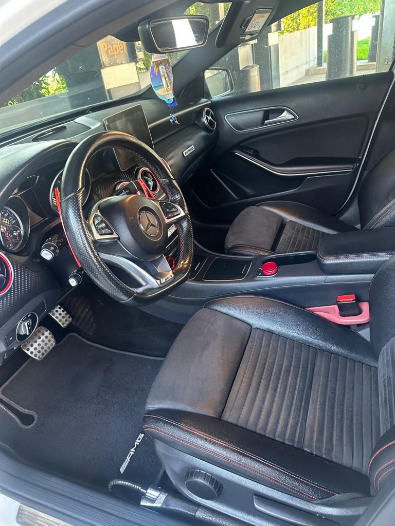 Mercedes-Benz A-Klasse 200 CDI 2.1 136 PS Pack AMG
