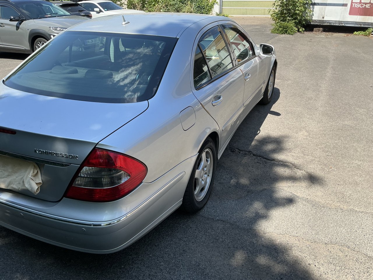 Mercedes-Benz E 200 Kompressor LPG - Benzin