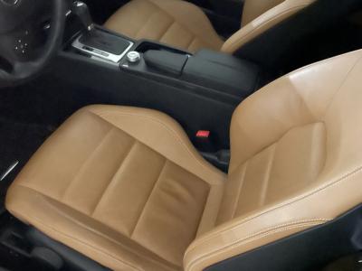 Mercedes-Benz E-Class CABRIO only 33.500km!!