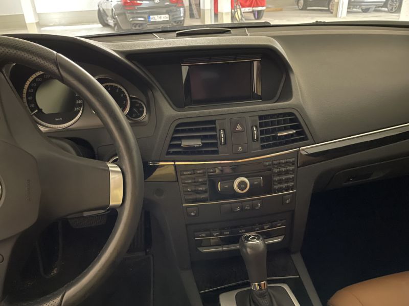 Mercedes-Benz E-Class CABRIO only 33.500km!!