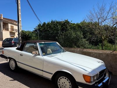 Mercedes-Benz SL 560 R107 Clásico