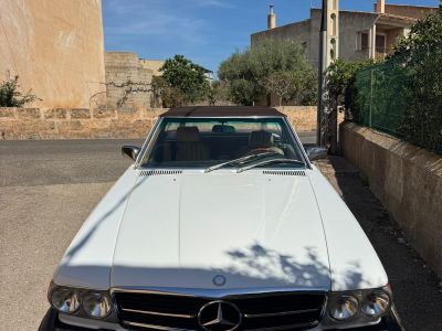 Mercedes-Benz SL 560 R107 Clásico