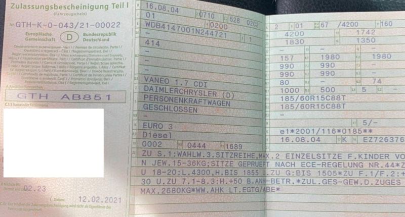 Mercedes Benz Vaneo Diesel, 08/2004, 91 hp, TÜV valid until 09.12.26, blue, tow hitch & car trailer