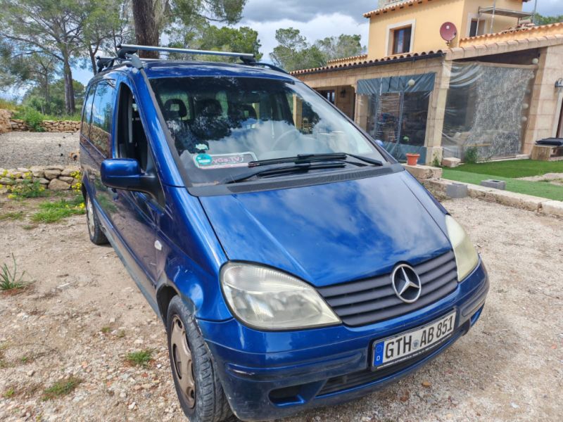 Mercedes Benz Vaneo Diesel, 08/2004, 91 hp, TÜV valid until 09.12.26, blue, tow hitch & car trailer