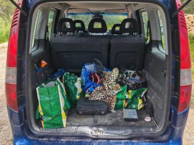 Mercedes Benz Vaneo Diesel, 08/2004, 91 hp, TÜV valid until 09.12.26, blue, tow hitch & car trailer