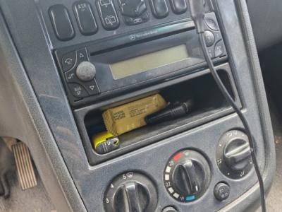 Mercedes Benz Vaneo Diesel, 08/2004, 91 hp, TÜV valid until 09.12.26, blue, tow hitch & car trailer