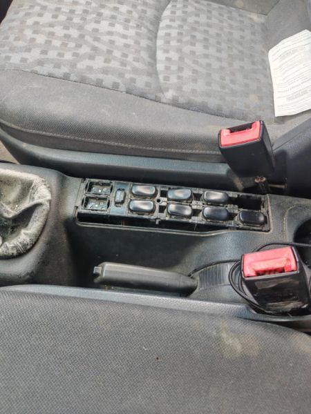 Mercedes Benz Vaneo Diesel, 08/2004, 91 hp, TÜV valid until 09.12.26, blue, tow hitch & car trailer