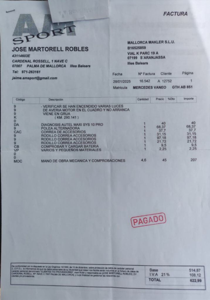 Mercedes Benz Vaneo Diesel, 08/2004, 91 hp, TÜV valid until 09.12.26, blue, tow hitch & car trailer