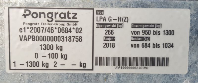 Mercedes Benz Vaneo Diesel, 08/2004, 91 hp, TÜV valid until 09.12.26, blue, tow hitch & car trailer