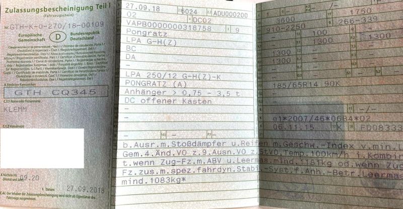 Mercedes Benz Vaneo Diesel, 08/2004, 91 hp, TÜV valid until 09.12.26, blue, tow hitch & car trailer