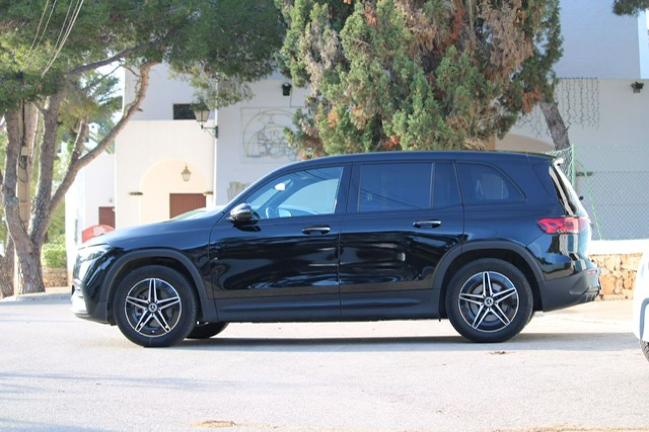 Mercedes EQB 350 4 Matic AMG Line