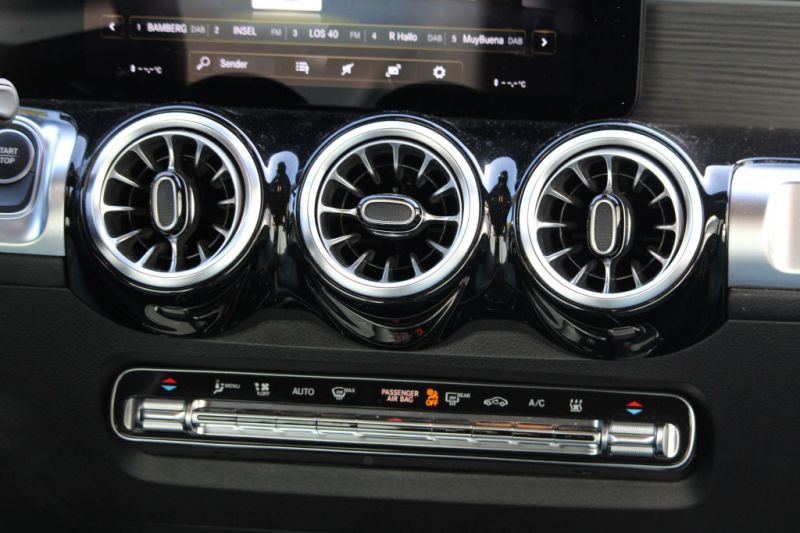 Mercedes EQB 350 4 Matic AMG Line