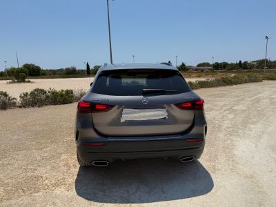 Mercedes GLA 220
