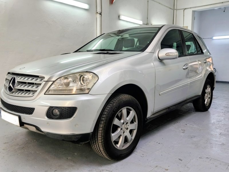 Mercedes ML 350 4x4 Automatik Benziner mit 272 PS