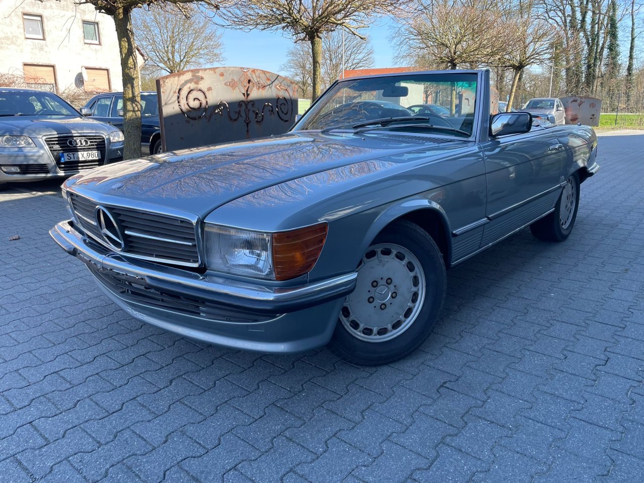 Mercedes SL500 R107 para terminar