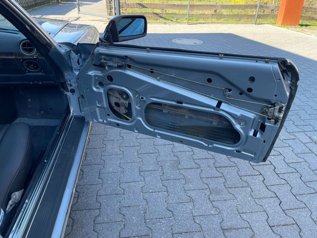 Mercedes SL500 R107 zum Fertigstellen