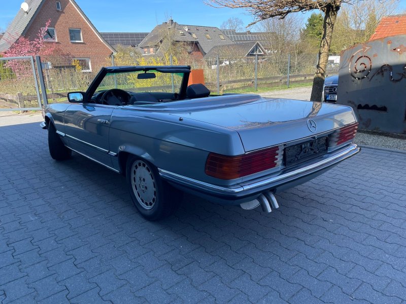 Mercedes SL500 R107 zum Fertigstellen