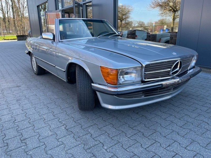 Mercedes SL500 R107 zum Fertigstellen