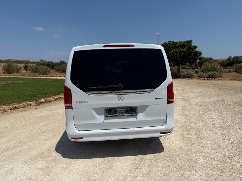 Mercedes V 300d lang Version