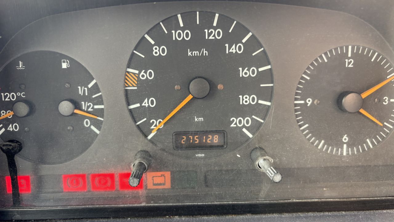 Mercedes Vito 110 2,3D ¡SIN ÓXIDO!