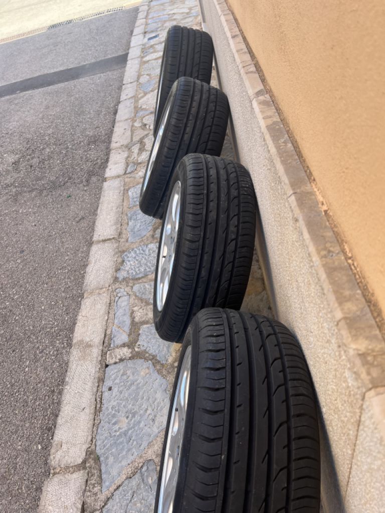 Mercedes W209 Reifen 205/55 R16 mit Originalfelge