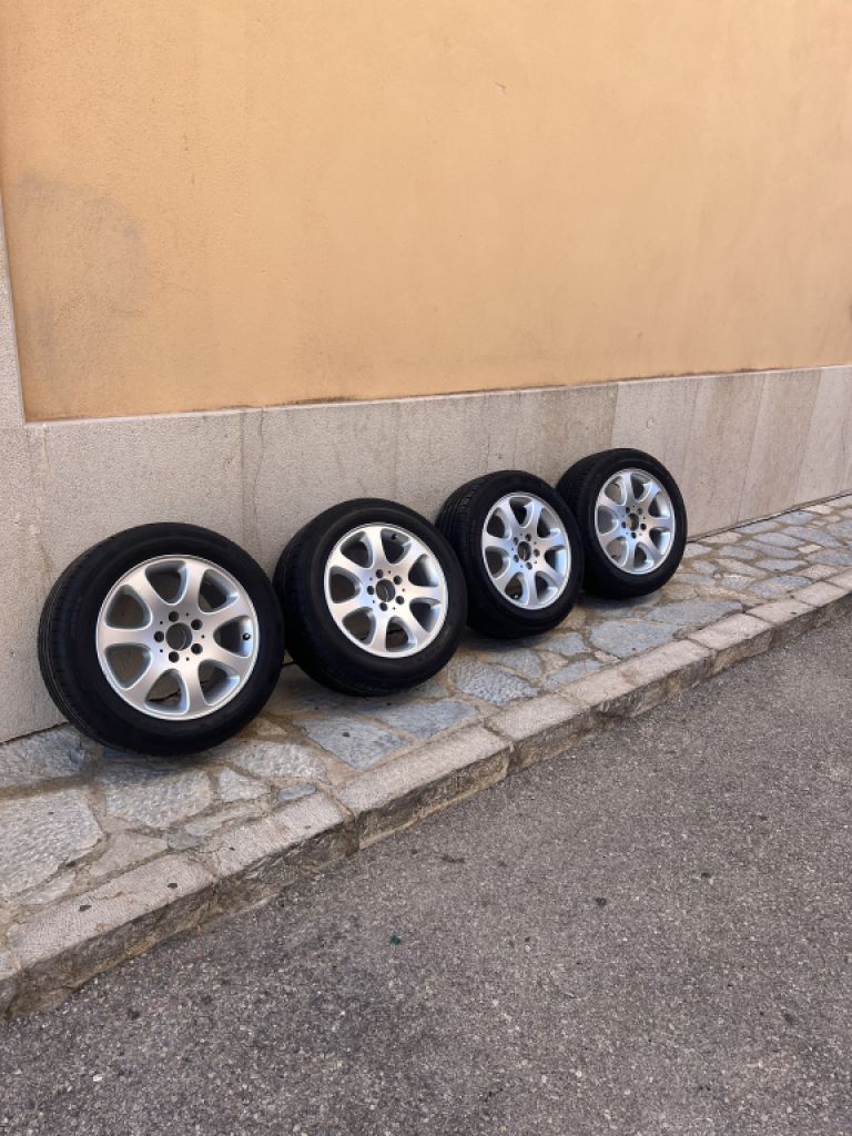Mercedes W209 Reifen 205/55 R16 mit Originalfelge