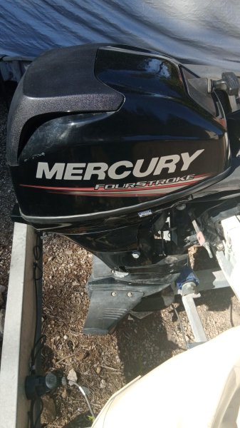 Mercury Fourstroke Außenborder 15ps 11kw Pinnensteuerung