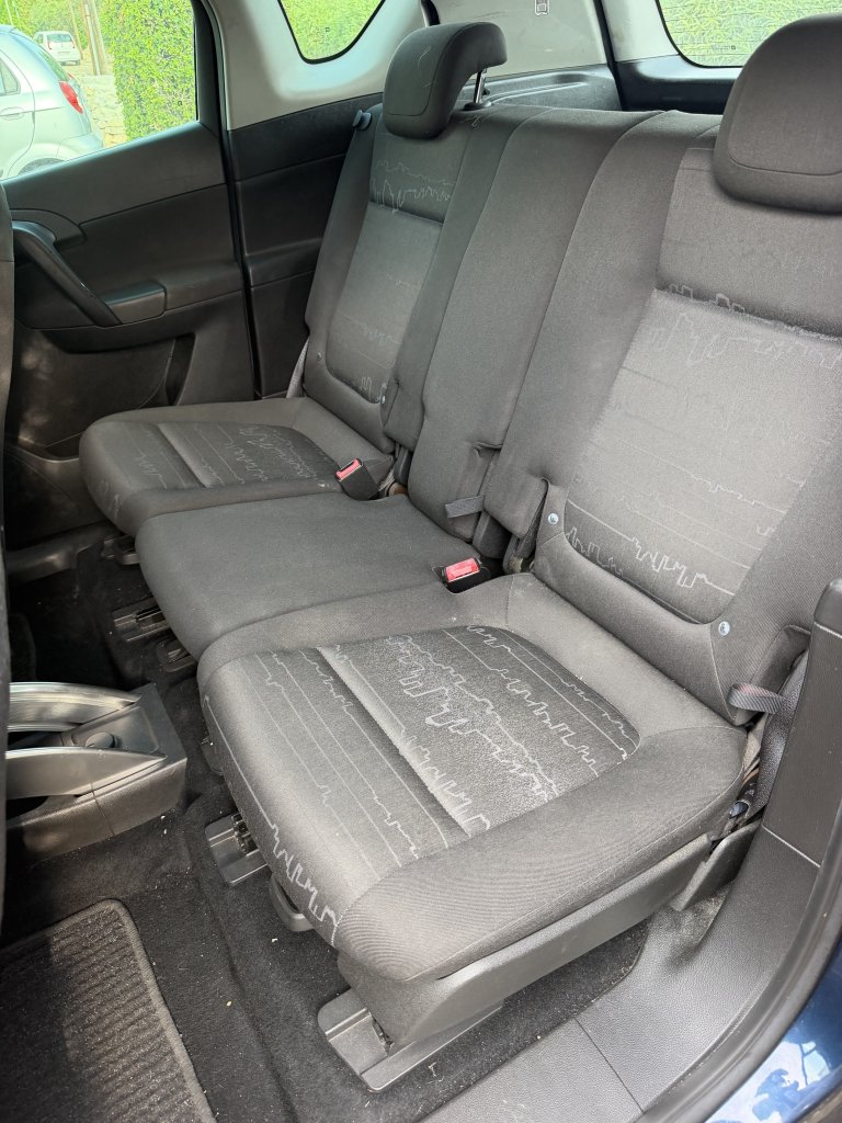 Meriva B, año 2011, 156.000 km, ITV hasta 10/26, avería de motor
